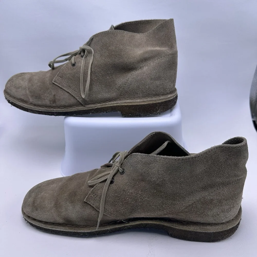 Clarks Originals Desert Chukka Leather Boots Ankle  US 10.5 M Natural Crepe Sole